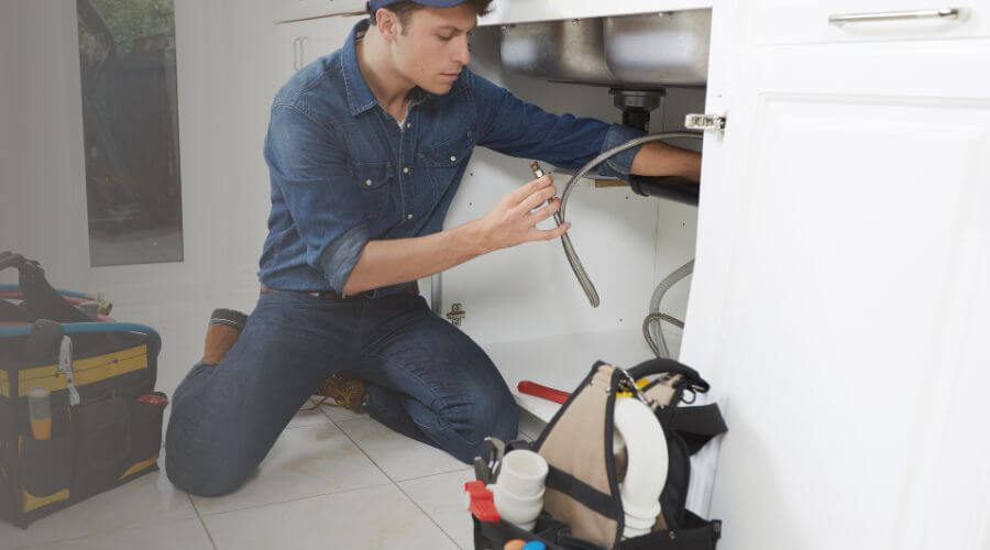Local tankless water heater installation in Malcom, IA